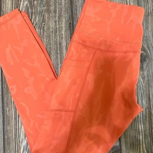 Zyia Tangerine Cream Legging